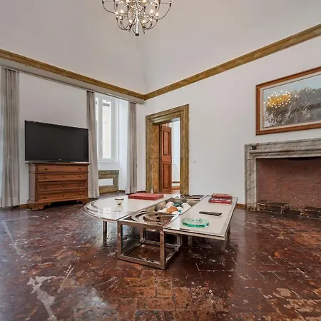 Ancient Palace In Downtown Appartement